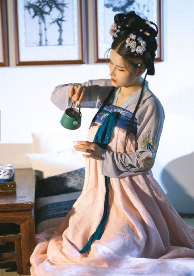 19禁年轻的妻子_高清在线观看完整版