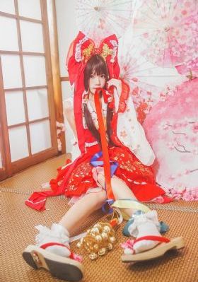 人妖在线播放_BD英语完整在线观看